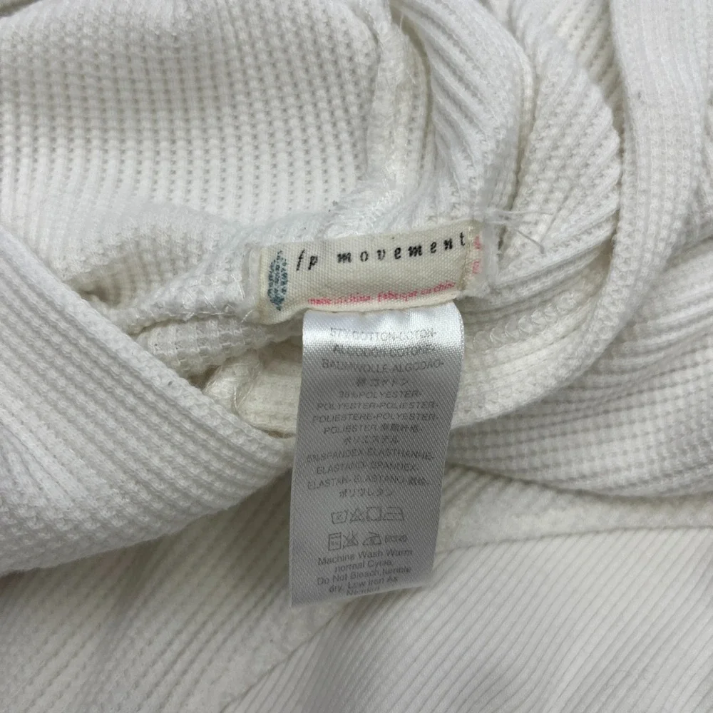 Free People Movement White Thermal Waffle Knit Hoodie Sz M Athleisure Beach - Picture 10 of 10